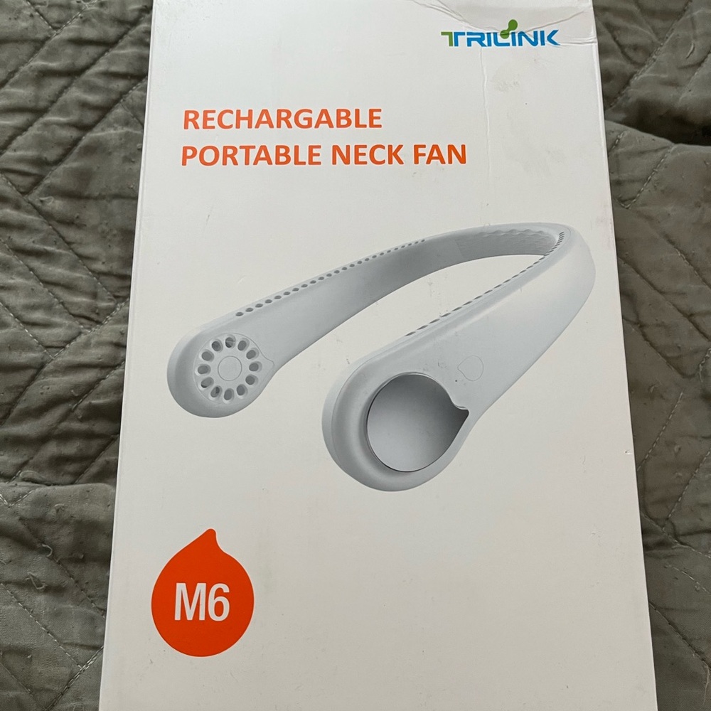 TriLink White Rechargeable Portable Neck Fan new in box